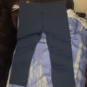 Lorna Jane crop leggings with mesh cheetah print!